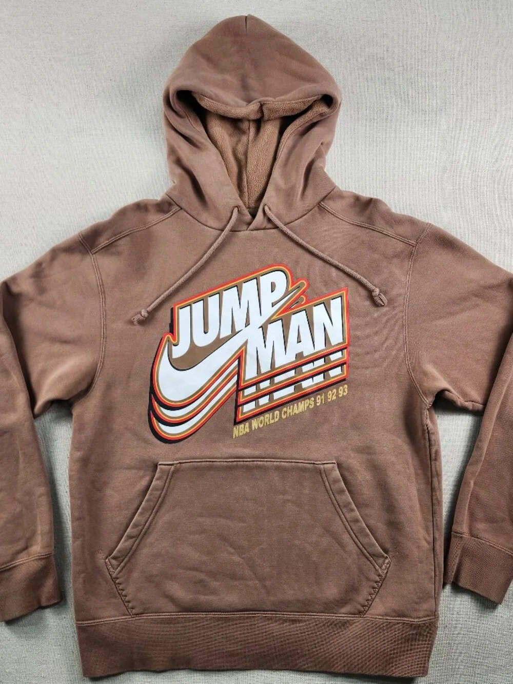 Jordan Jumpman NBA World Champs 91 92 93 Hoodie Men's Medium Brown